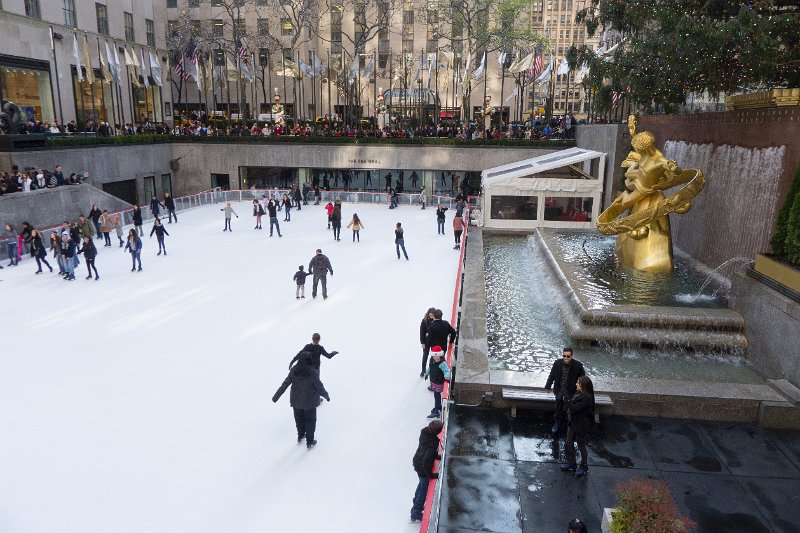 Rockefeller_Center-2.jpg