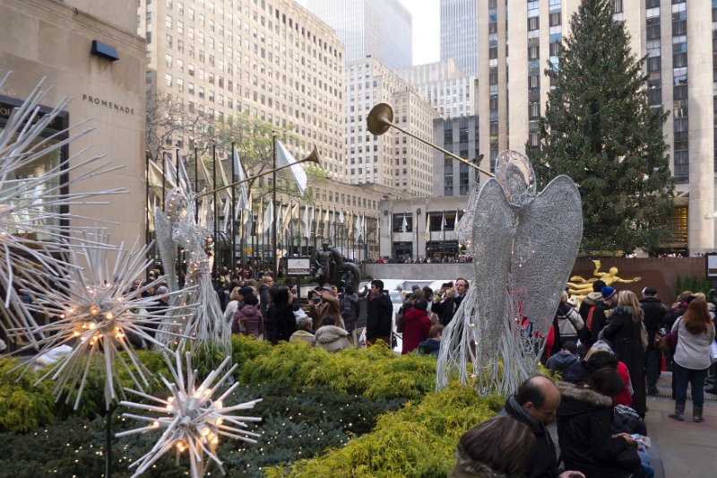 Rockefeller_Center-5.jpg